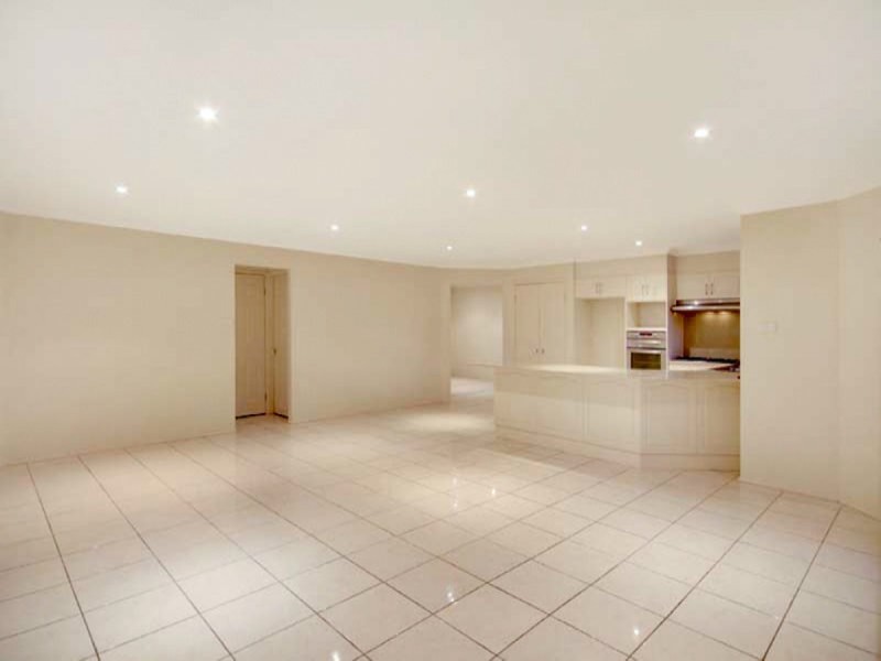 11 Anabel  Place, Sanctuary Point NSW 2540