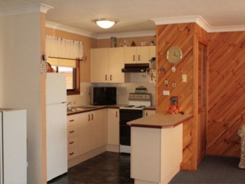 102 Frederick Street, Sanctuary Point NSW 2540