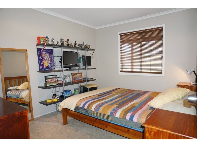 17 Auster Crescent, Sanctuary Point NSW 2540