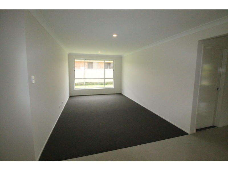 18 Hogbin Crescent, Sanctuary Point NSW 2540