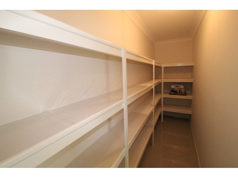 18 Hogbin Crescent, Sanctuary Point NSW 2540