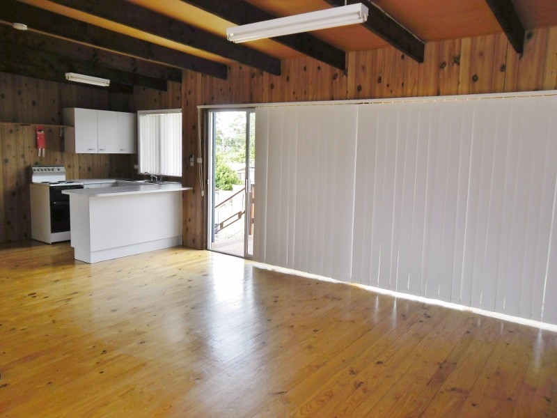 24 Karne Street, Sanctuary Point NSW 2540