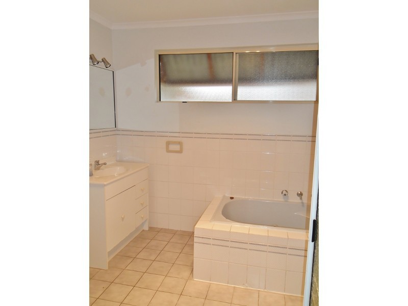 20 Mountain Street, Sanctuary Point NSW 2540