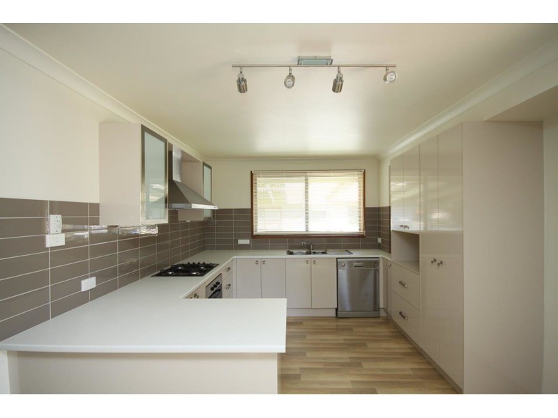 36 Vost Drive, Sanctuary Point NSW 2540