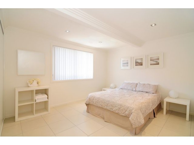 18 Greville Avenue, Sanctuary Point NSW 2540