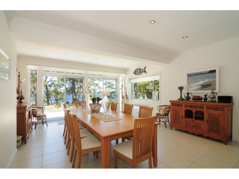 18 Greville Avenue, Sanctuary Point NSW 2540