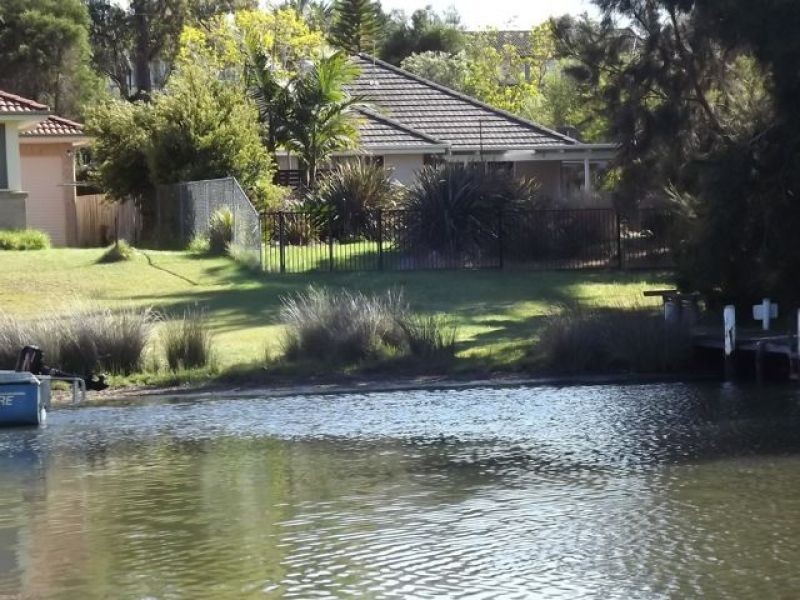 24 Panorama Road, St Georges Basin NSW 2540