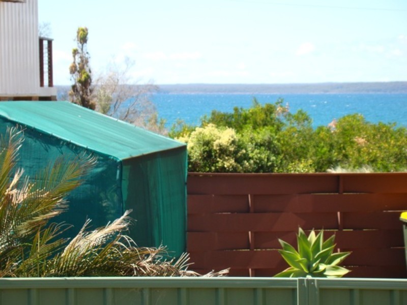 32 Elizabeth Drive, Vincentia NSW 2540
