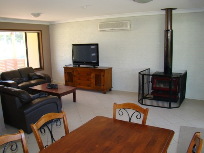 32 Elizabeth Drive, Vincentia NSW 2540