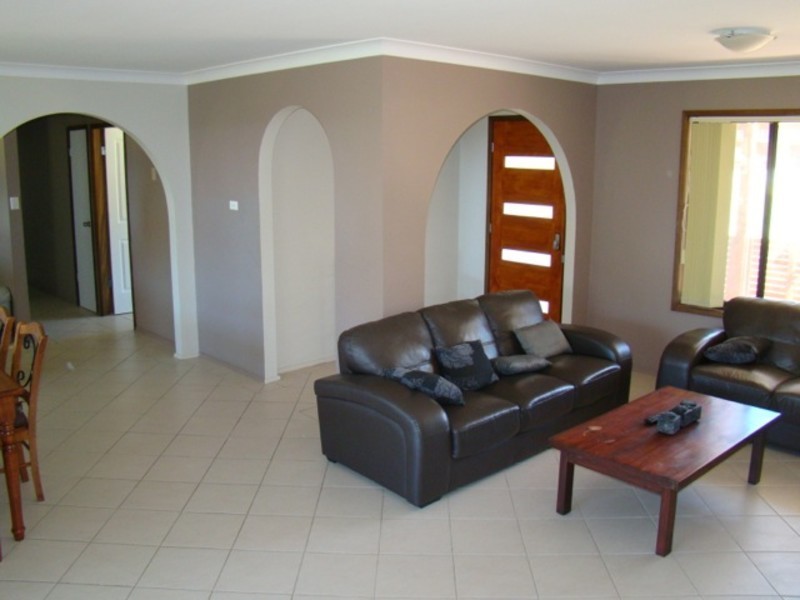 32 Elizabeth Drive, Vincentia NSW 2540
