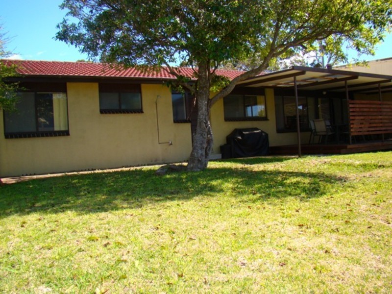 32 Elizabeth Drive, Vincentia NSW 2540