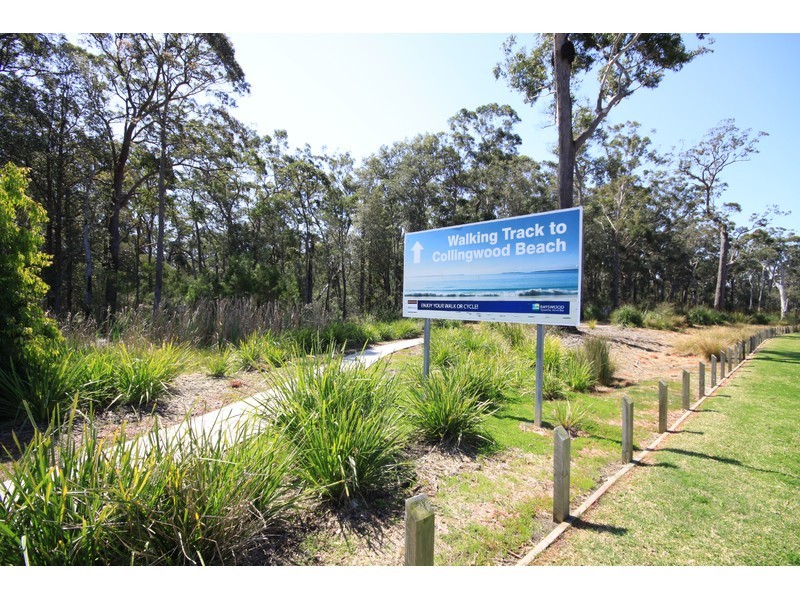 54 Coaster Circuit, Vincentia NSW 2540