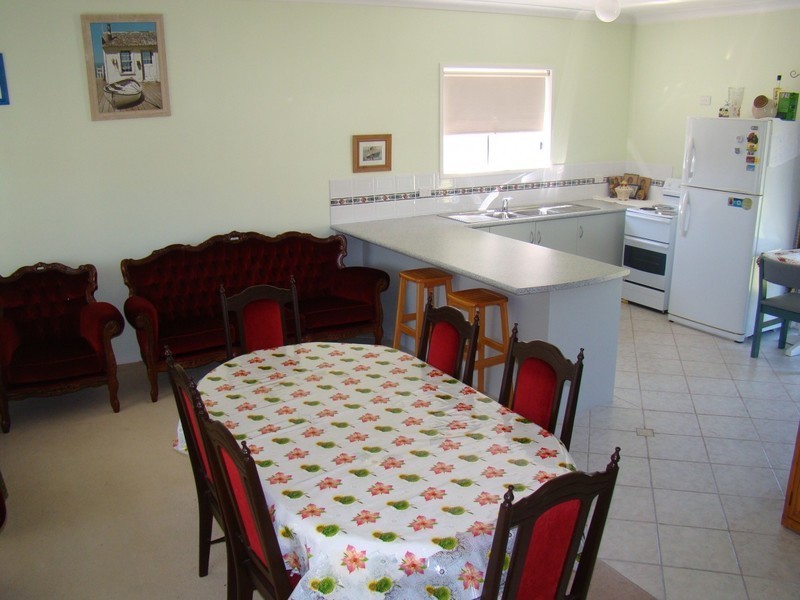 2 Edmund Street, Sanctuary Point NSW 2540