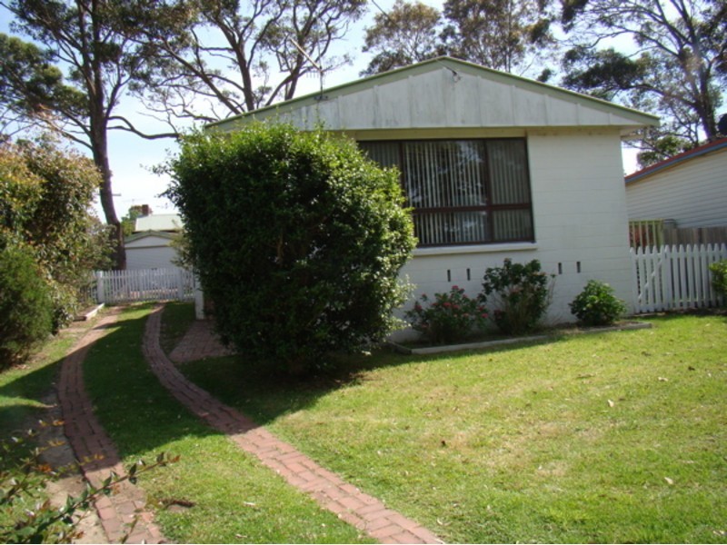 32 Walmer Avenue, Sanctuary Point NSW 2540