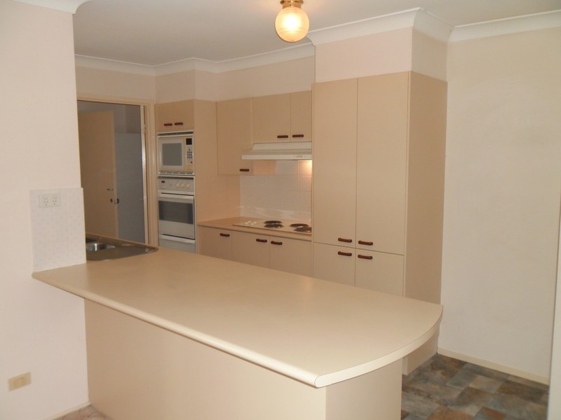 43 St George Avenue, Vincentia NSW 2540