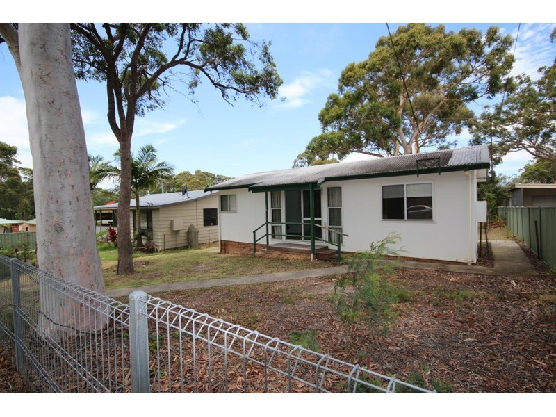 16 Sheeran Street, Old Erowal Bay NSW 2540