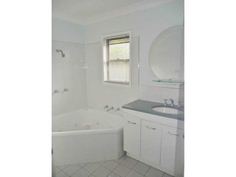 117 Clarendon Crescent, St Georges Basin NSW 2540