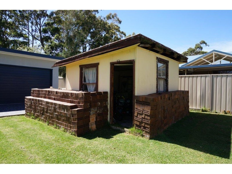 6 Milson Street, Sanctuary Point NSW 2540