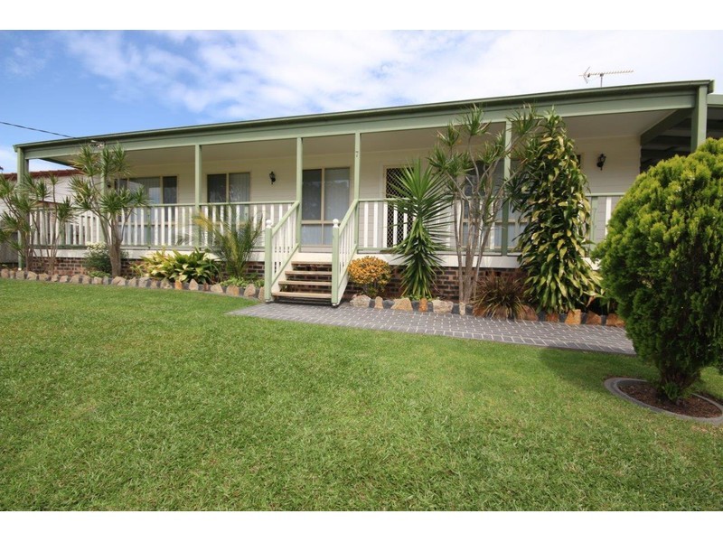 7 Cessna Avenue, Sanctuary Point NSW 2540