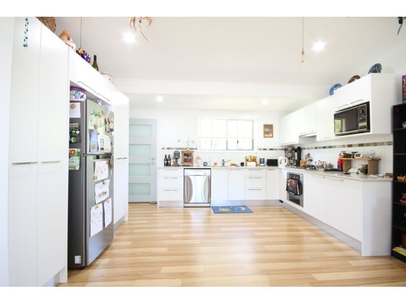 14 McGowen Street, Old Erowal Bay NSW 2540