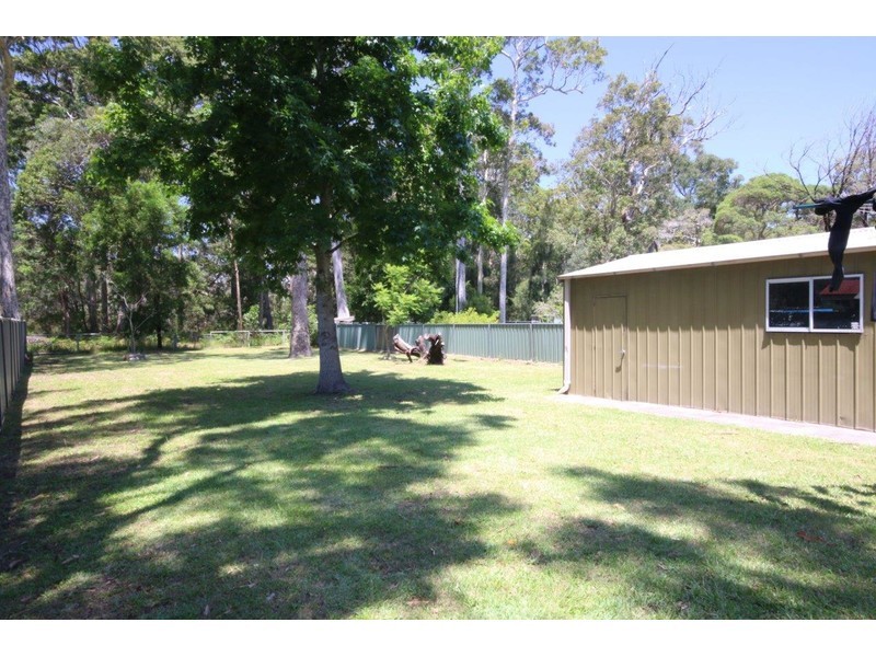 14 McGowen Street, Old Erowal Bay NSW 2540