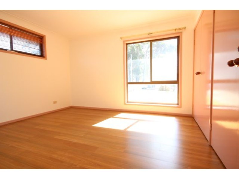4 Telopia Avenue, Sanctuary Point NSW 2540