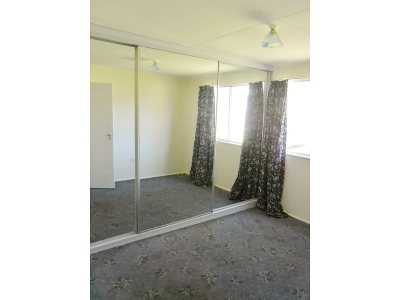 211 Loralyn  Avenue, Sanctuary Point NSW 2540