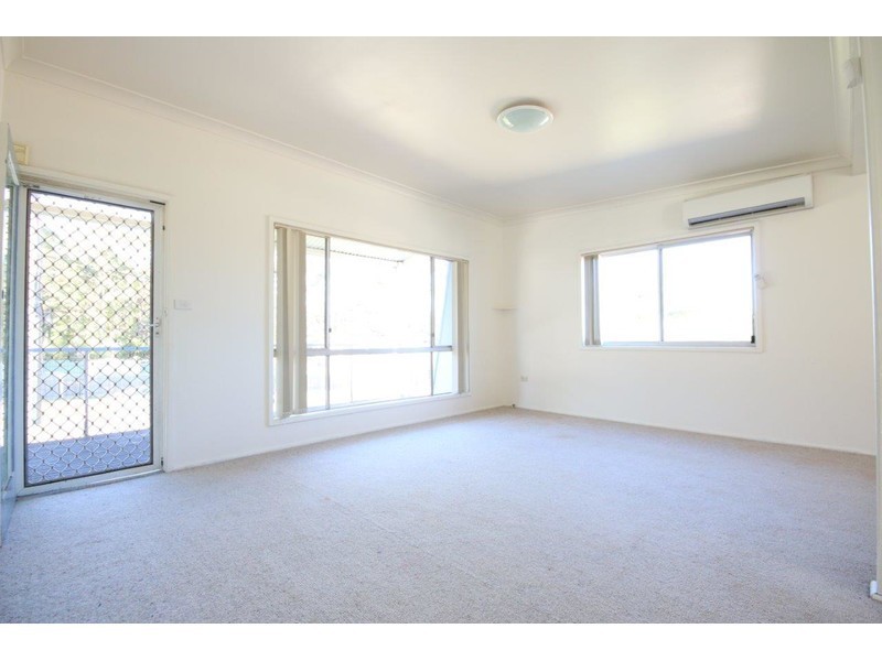 37 Dunisla Street, Sanctuary Point NSW 2540