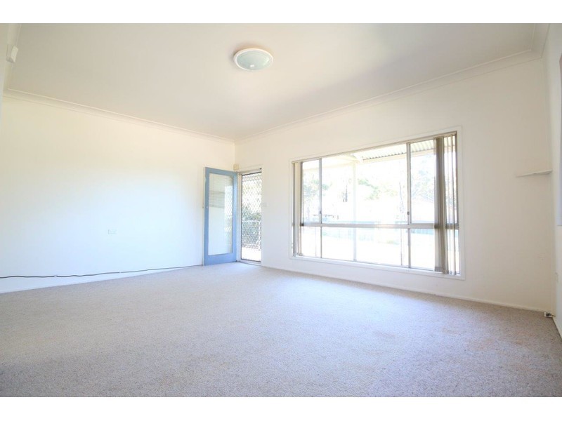 37 Dunisla Street, Sanctuary Point NSW 2540