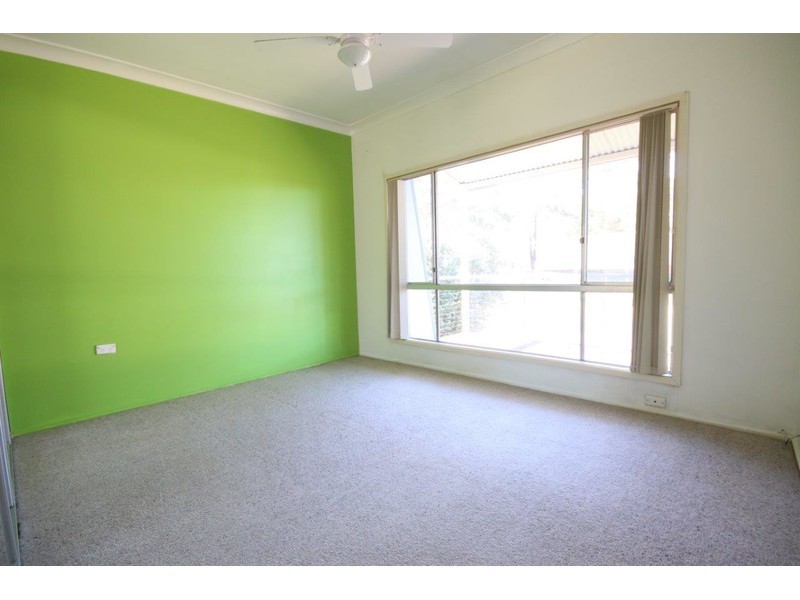 37 Dunisla Street, Sanctuary Point NSW 2540