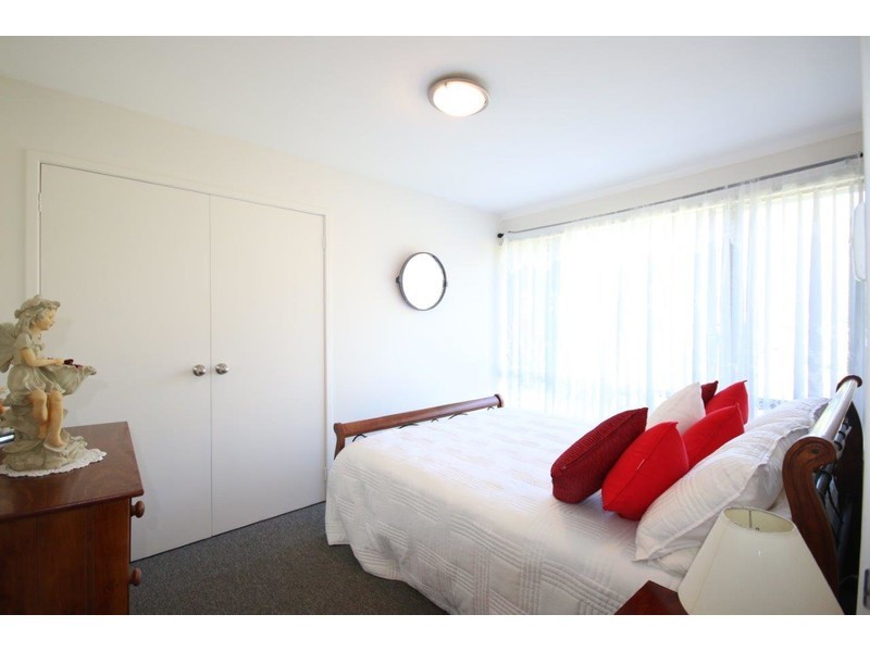 1 Banksia Avenue, Sanctuary Point NSW 2540