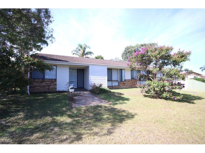 1 Banksia Avenue, Sanctuary Point NSW 2540