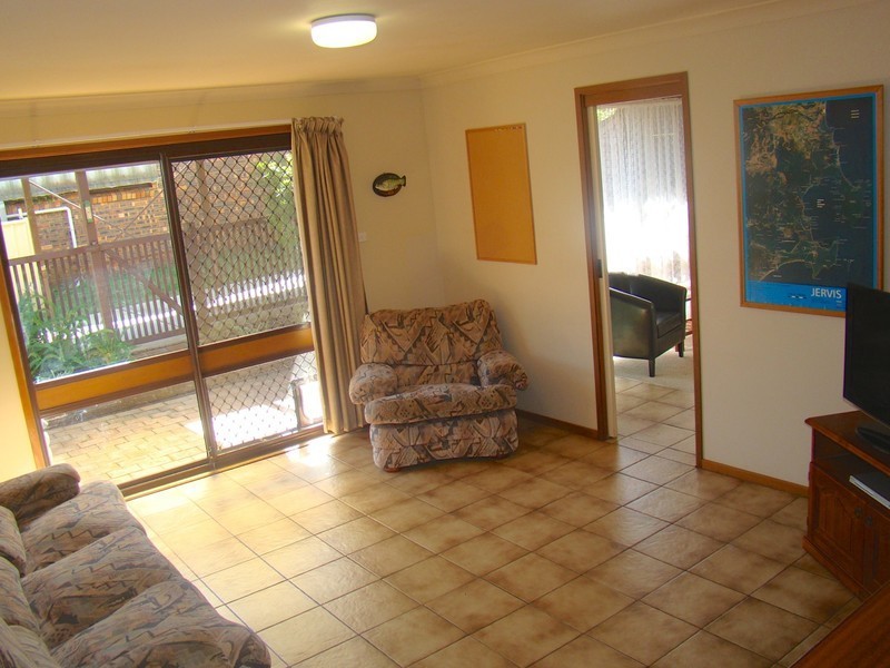 61 Currambene Street, Huskisson NSW 2540