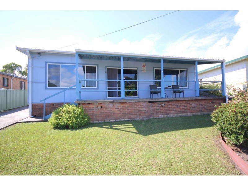 72 Macleans Point Rd, Sanctuary Point NSW 2540