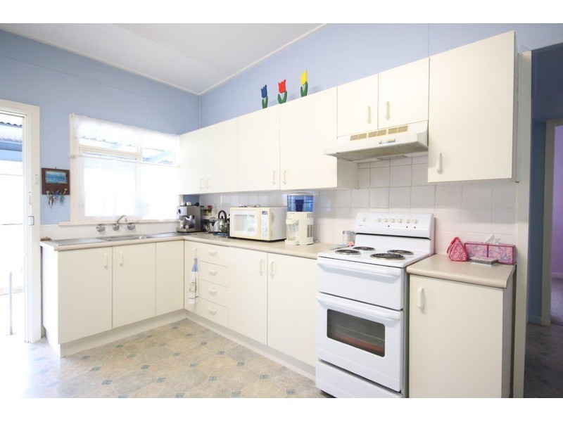 72 Macleans Point Rd, Sanctuary Point NSW 2540