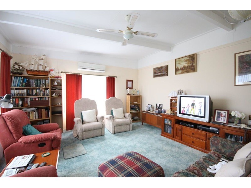 72 Macleans Point Rd, Sanctuary Point NSW 2540