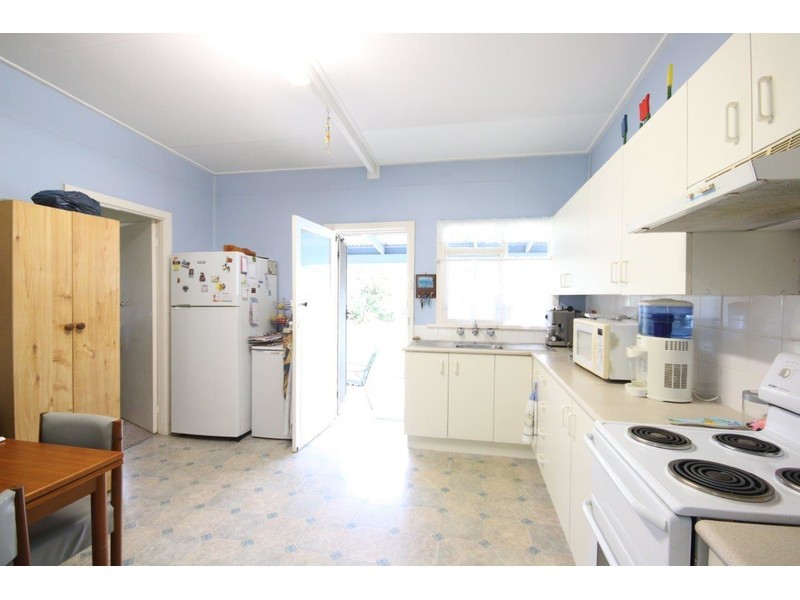 72 Macleans Point Rd, Sanctuary Point NSW 2540