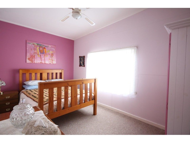 72 Macleans Point Rd, Sanctuary Point NSW 2540