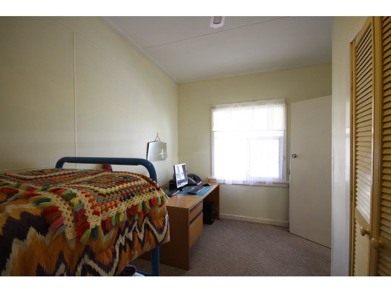 72 Macleans Point Rd, Sanctuary Point NSW 2540