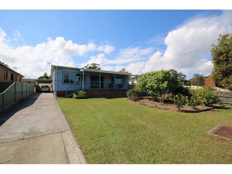 72 Macleans Point Rd, Sanctuary Point NSW 2540