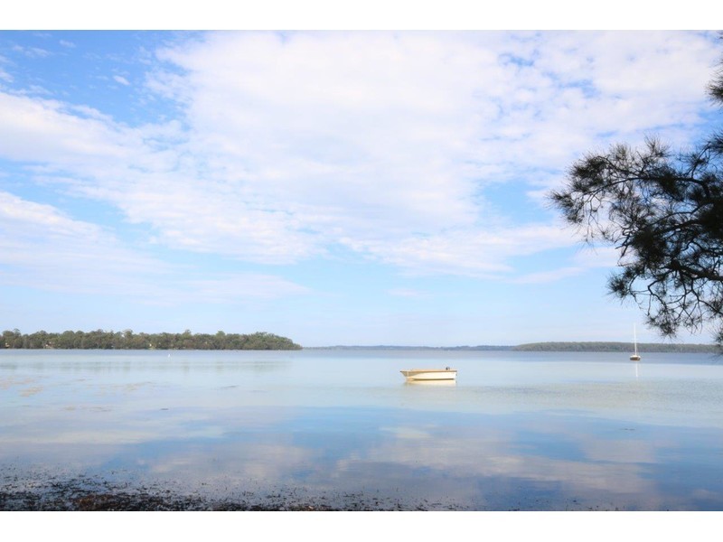 45 Walmer Avenue, Sanctuary Point NSW 2540