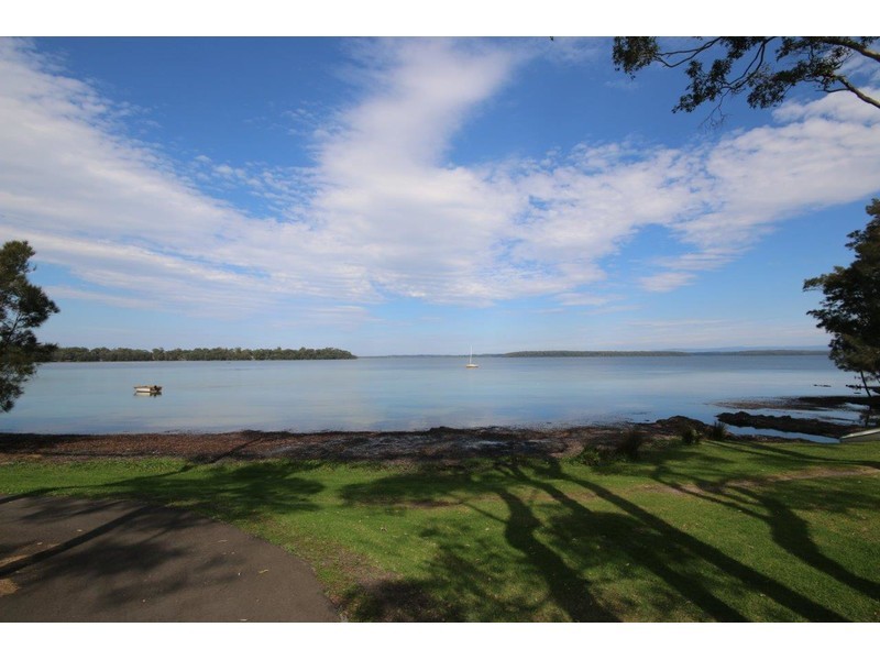 45 Walmer Avenue, Sanctuary Point NSW 2540