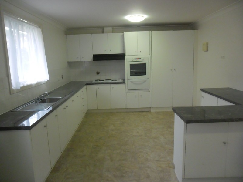 .37 Elizabeth Drive, Vincentia NSW 2540