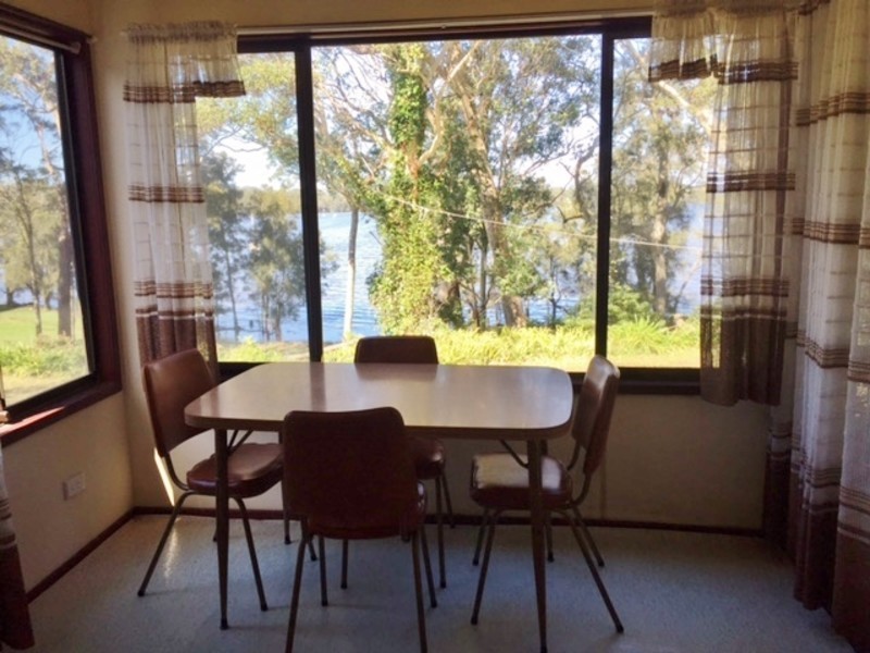 65 Walmer Avenue, Sanctuary Point NSW 2540