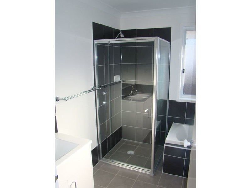 8 Durnford Place, St Georges Basin NSW 2540