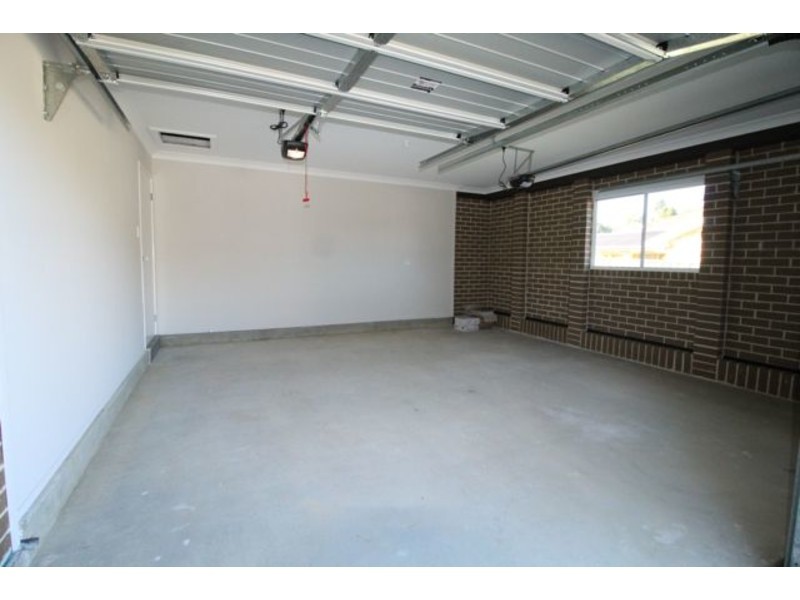 8 Durnford Place, St Georges Basin NSW 2540