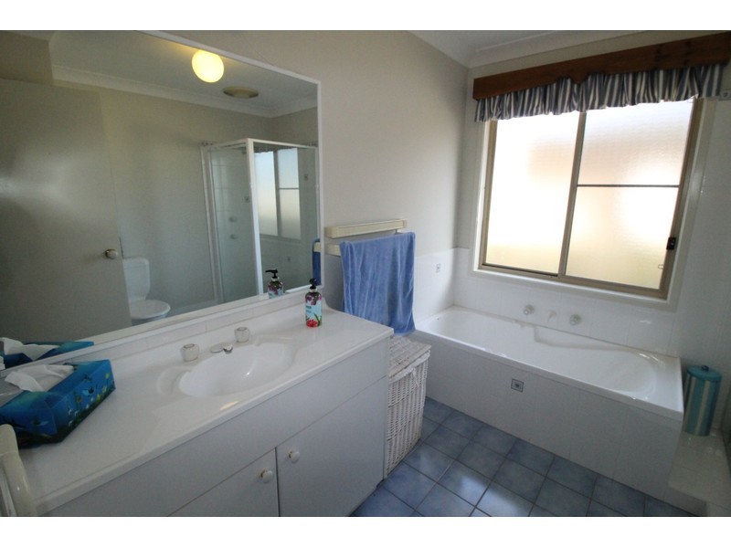 23 Turvey Crescent, St Georges Basin NSW 2540