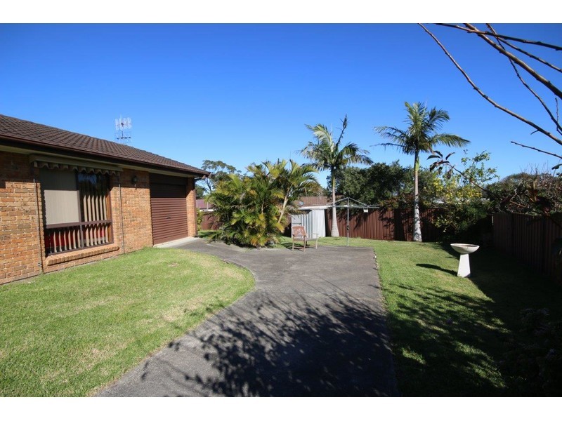9 Pelican Street, Sanctuary Point NSW 2540