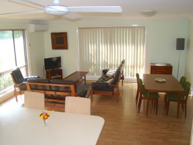 1/18 Morton Street, Huskisson NSW 2540