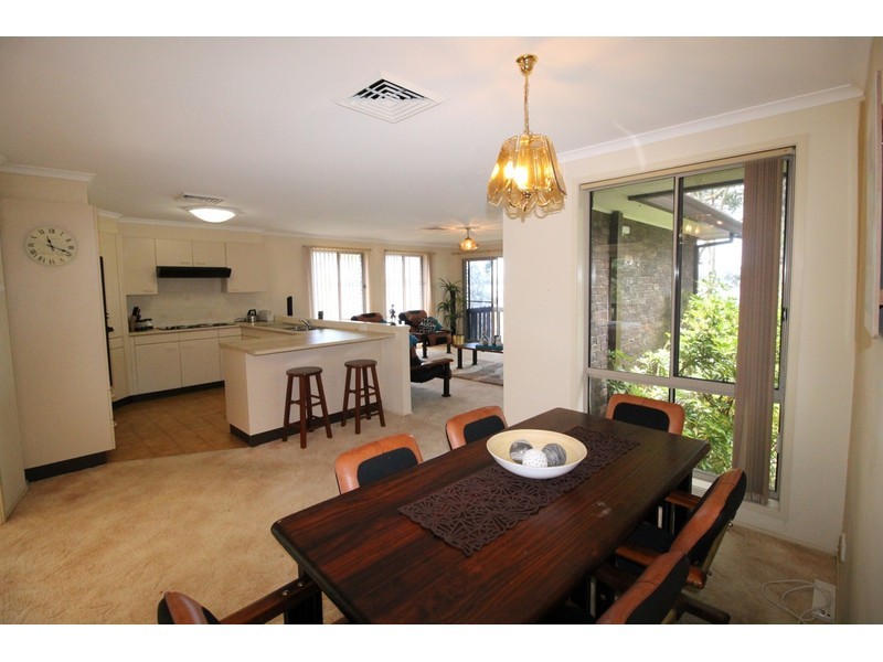 11 Island Point Road, St Georges Basin NSW 2540